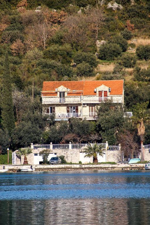 סלאנו Vila Luka מראה חיצוני תמונה